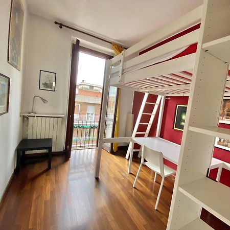 Grazioso Appartamento Nel Cuore Del Tran Tran Di Milano, Perfetto Per Amici E Famiglie, Vicino A Metropolitana 외부 사진